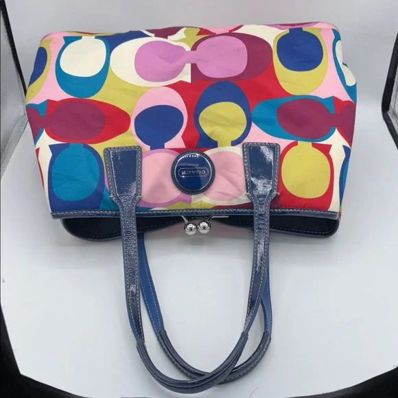 Coach Colorful Signature Scarf Print Framed Carryall Shoulder Kiss Lock Bag - Picture 6 of 12